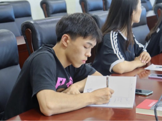 明星学子 湖北恩施学院招生网